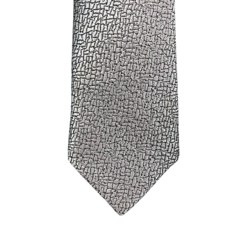 Jordache Mens Skinny Necktie Grey Black Textured Crackle Pattern 2 Inch Width